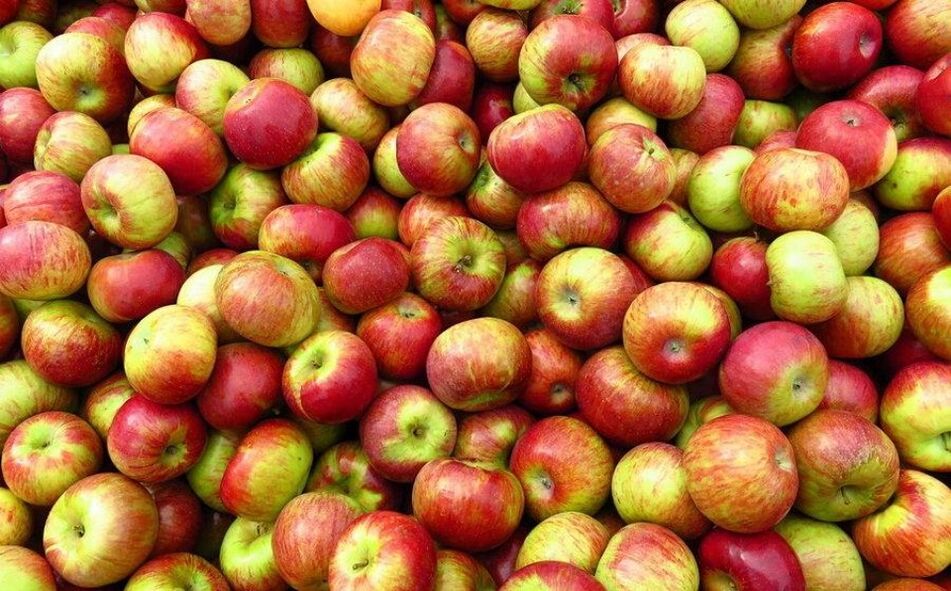 رجيم التفاح لفقدان الوزن. 
